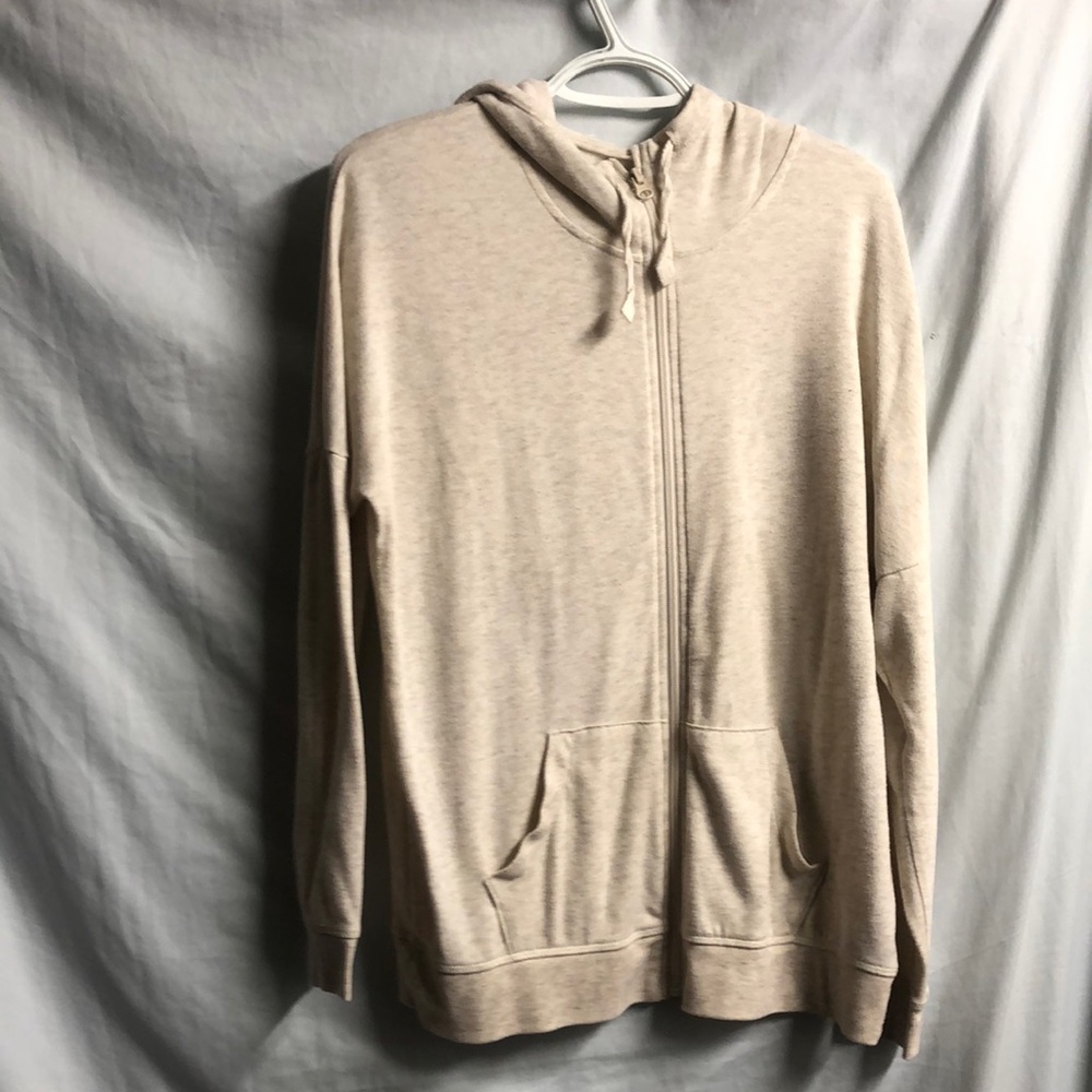 Medium Xersion heather gray cream zip up hoodie worn